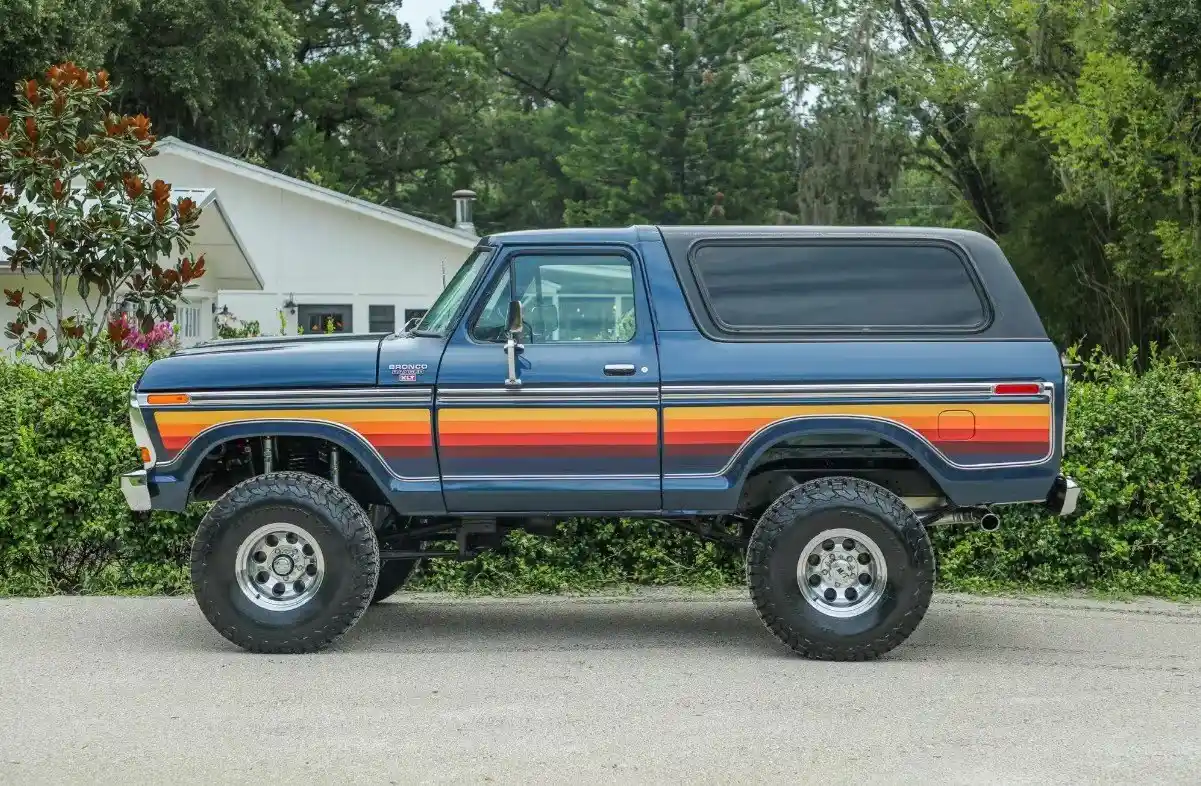 1978-Ford-Bronco-for-sale-dallas-fort-worth-texas-godzilla-04