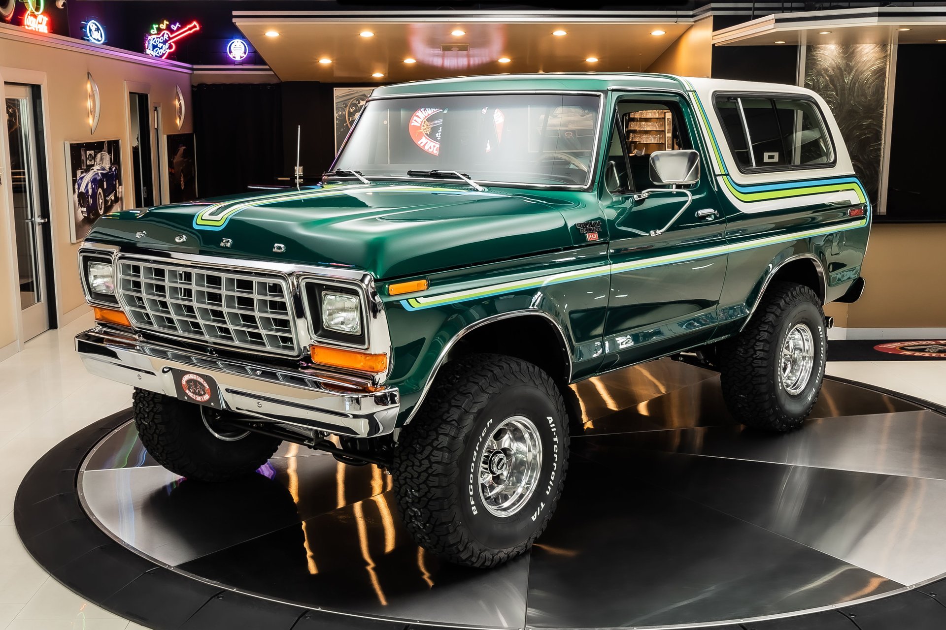 1978-ford-bronco-restomod-4x4-for-sale-plymouth-mi-06