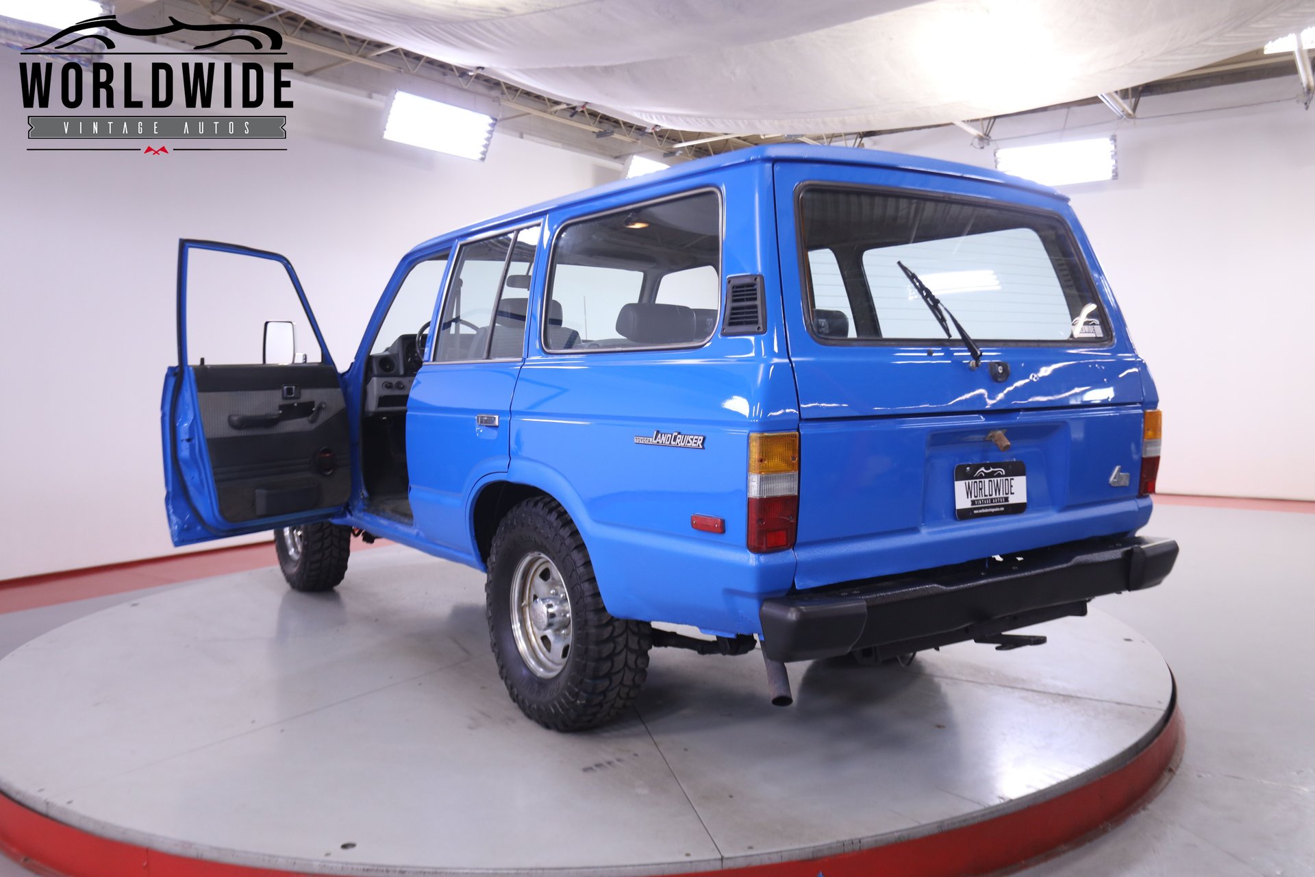 1984-toyota-fj60-land-cruiser-blue-denver-15