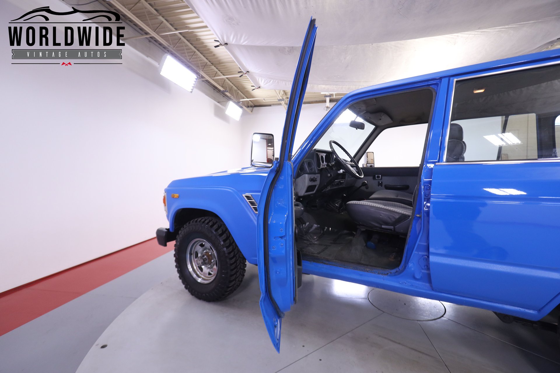 1984-toyota-fj60-land-cruiser-blue-denver-16