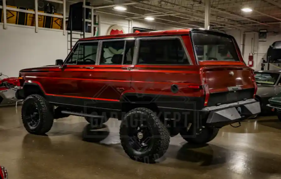 1985-jeep-grand-wagoneer-for-sale-10