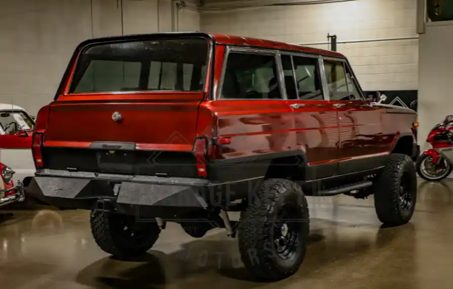 1985-jeep-grand-wagoneer-for-sale-12