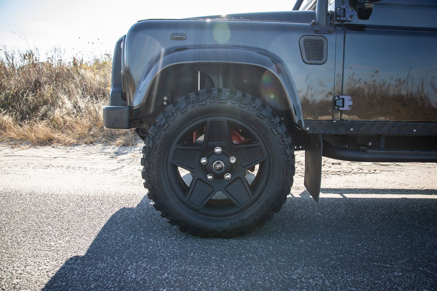 1987-land-rover-defender-110-pickup-by-tophat-for-sale-17