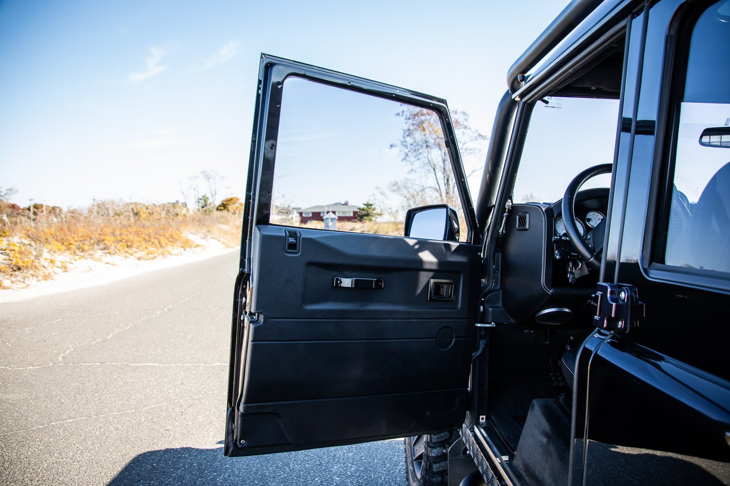 1987-land-rover-defender-110-pickup-by-tophat-for-sale-30