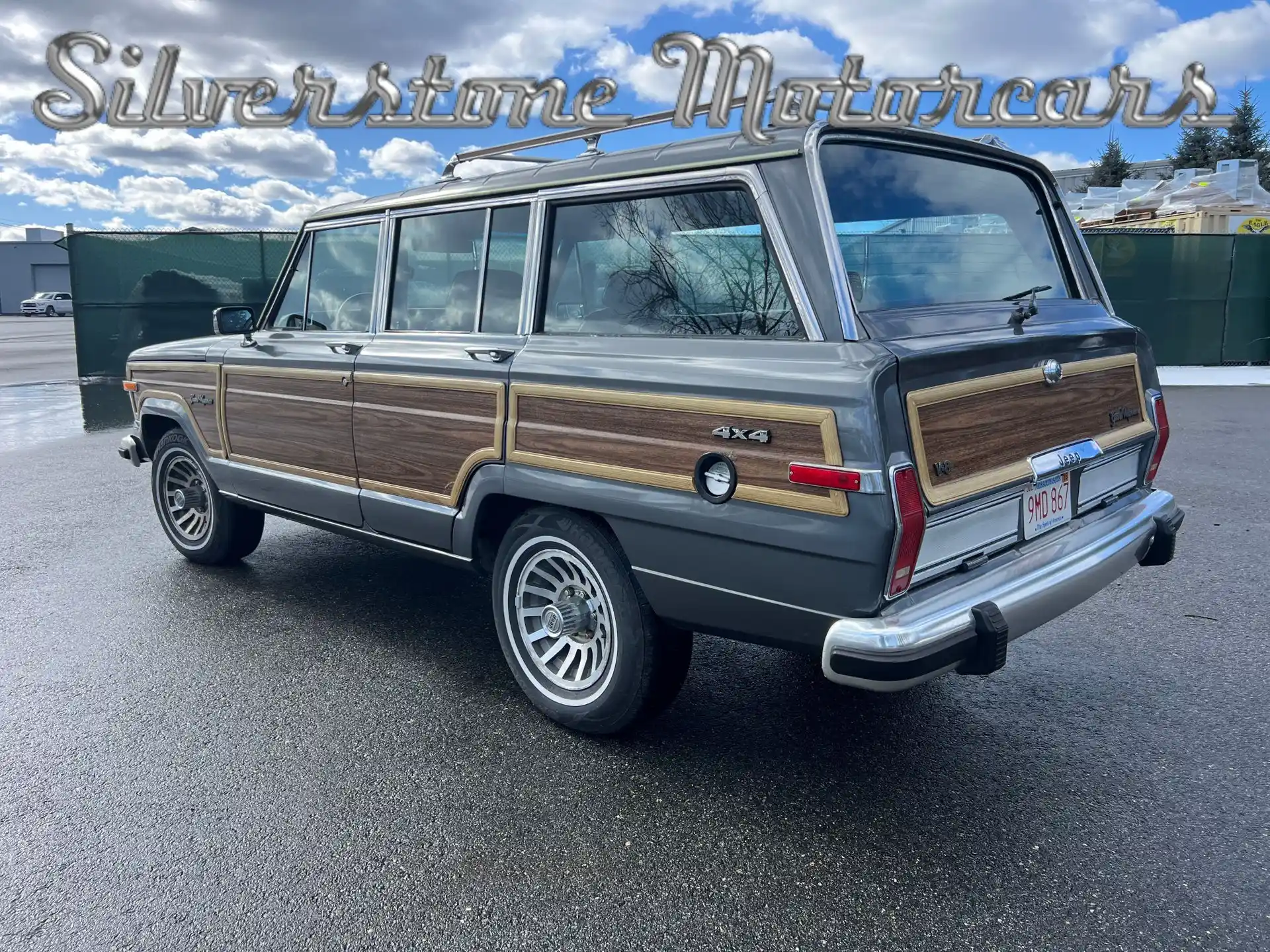 1989-jeep-grand-wagoneer-for-sale-peabody-ma-06