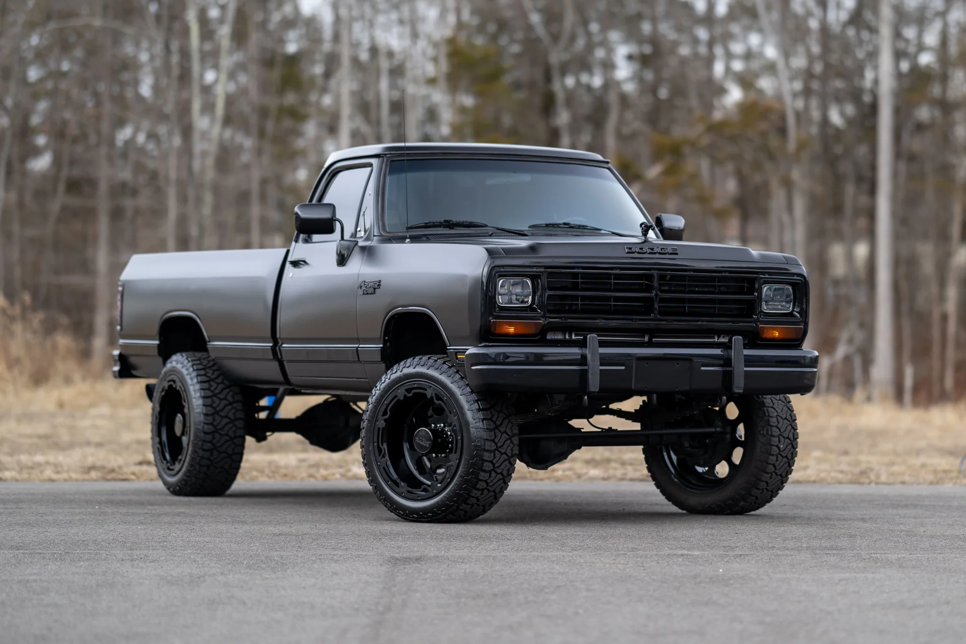 1990-dodge-ram-250-w250-sweptline-4wd-for-sale-01