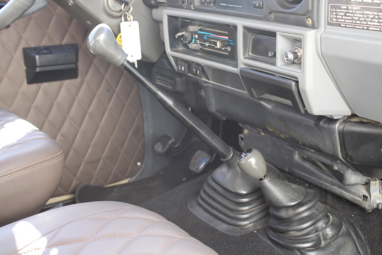 1990-toyota-land-cruiser-troopy-for-sale-40