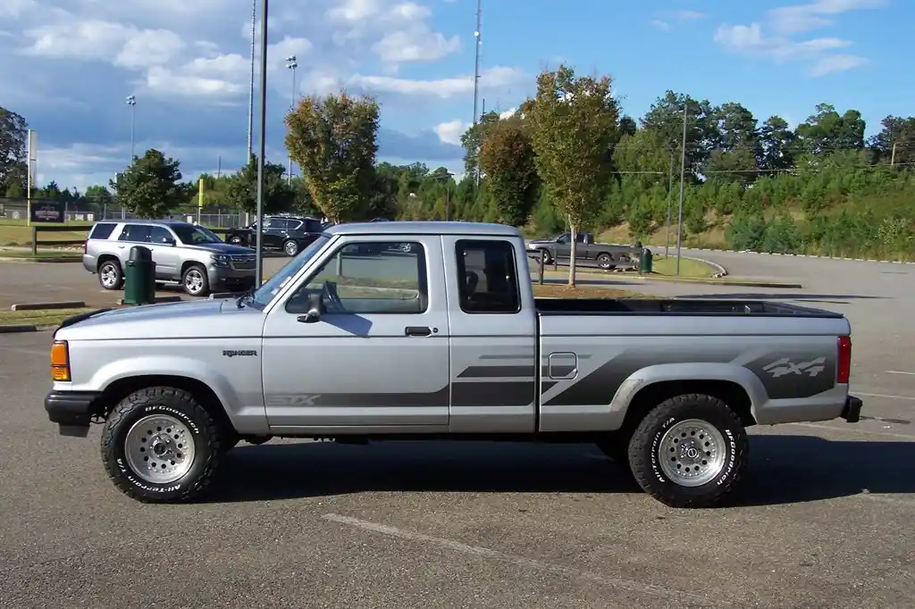 1992-Ford-Ranger-stx-for-sale-05