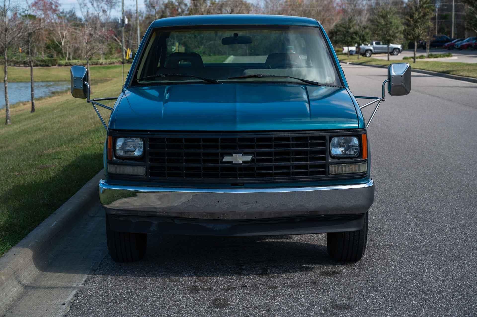 1993-chevrolet-c2500-for-sale-08