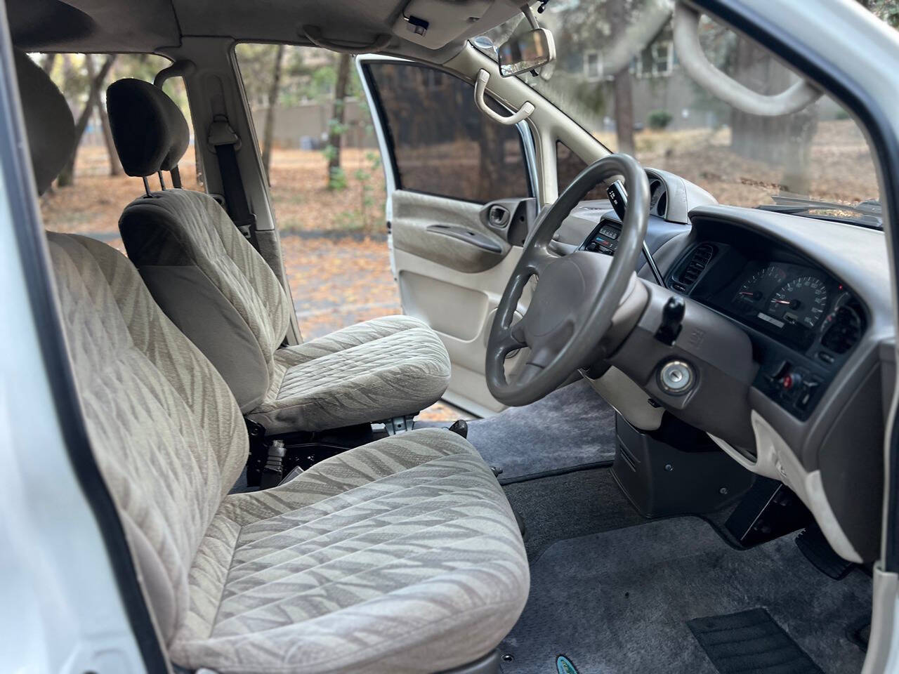 1994-mitsubishi-delica-for-sale-gold-country-39