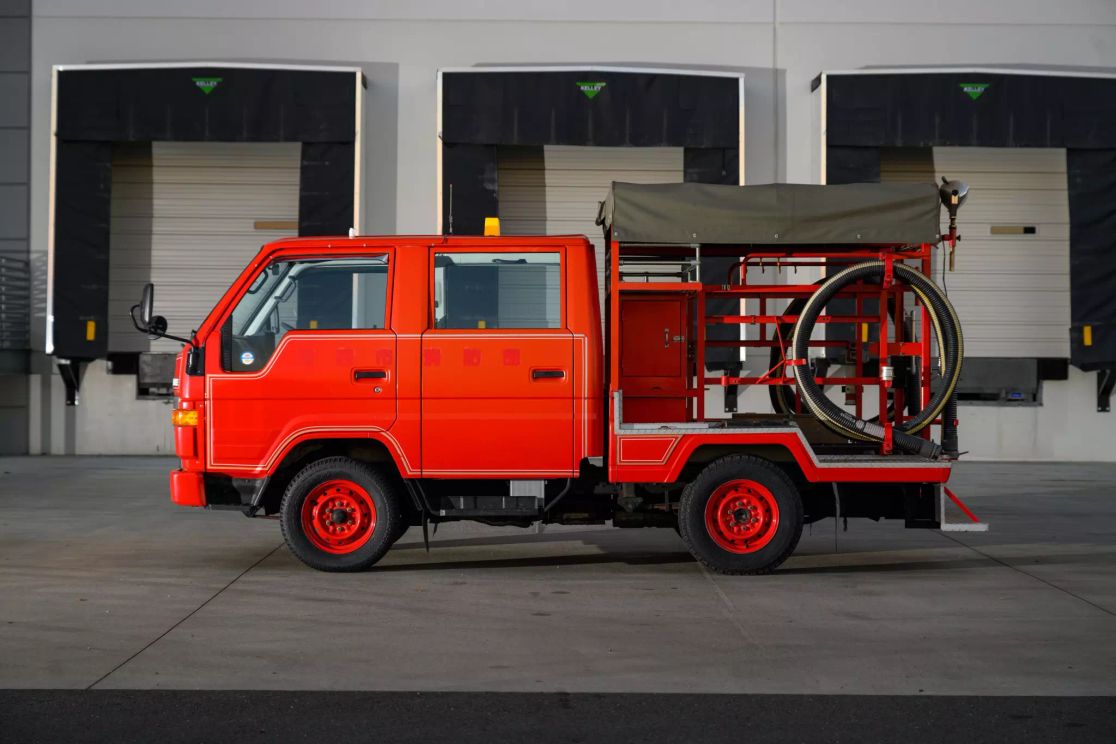 1994-toyota-toyoace-fire-truck-for-sale-02