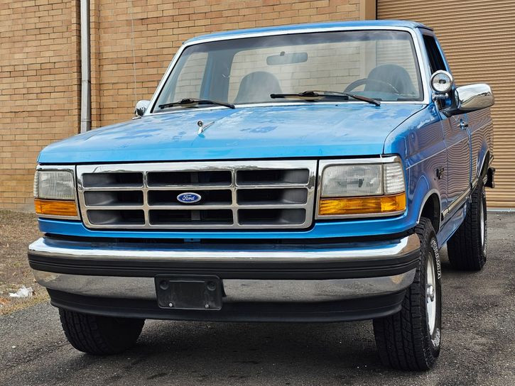 1995-ford-f150-xlt-for-sale-hope-mills-nc-01