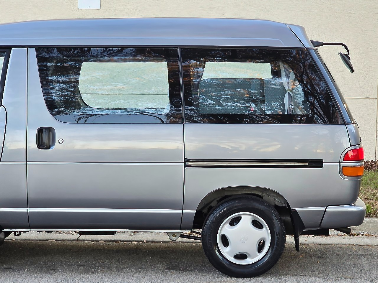 1995-toyota-townace-for-sale-09