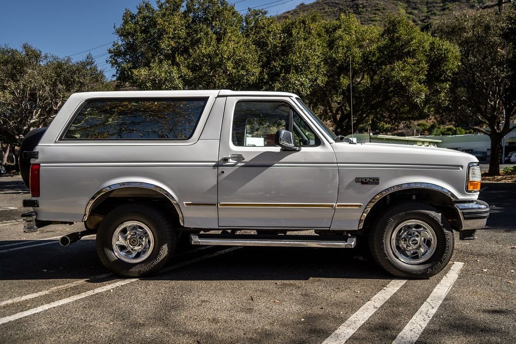 1996-ford-bronco-for-sale-laguna-beach-ca-03