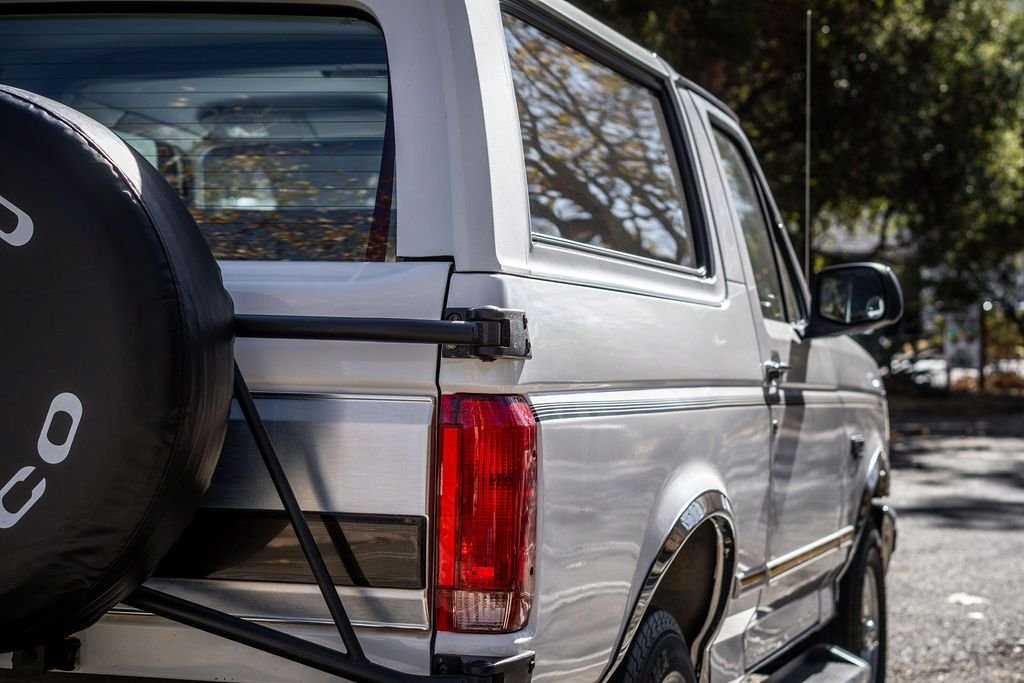 1996-ford-bronco-for-sale-laguna-beach-ca-24