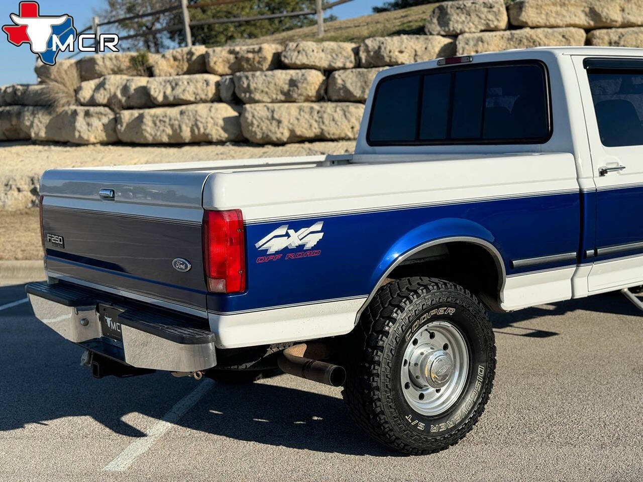 1997-ford-f250-xlt-crew-cab-for-sale-spicewood-tx-17