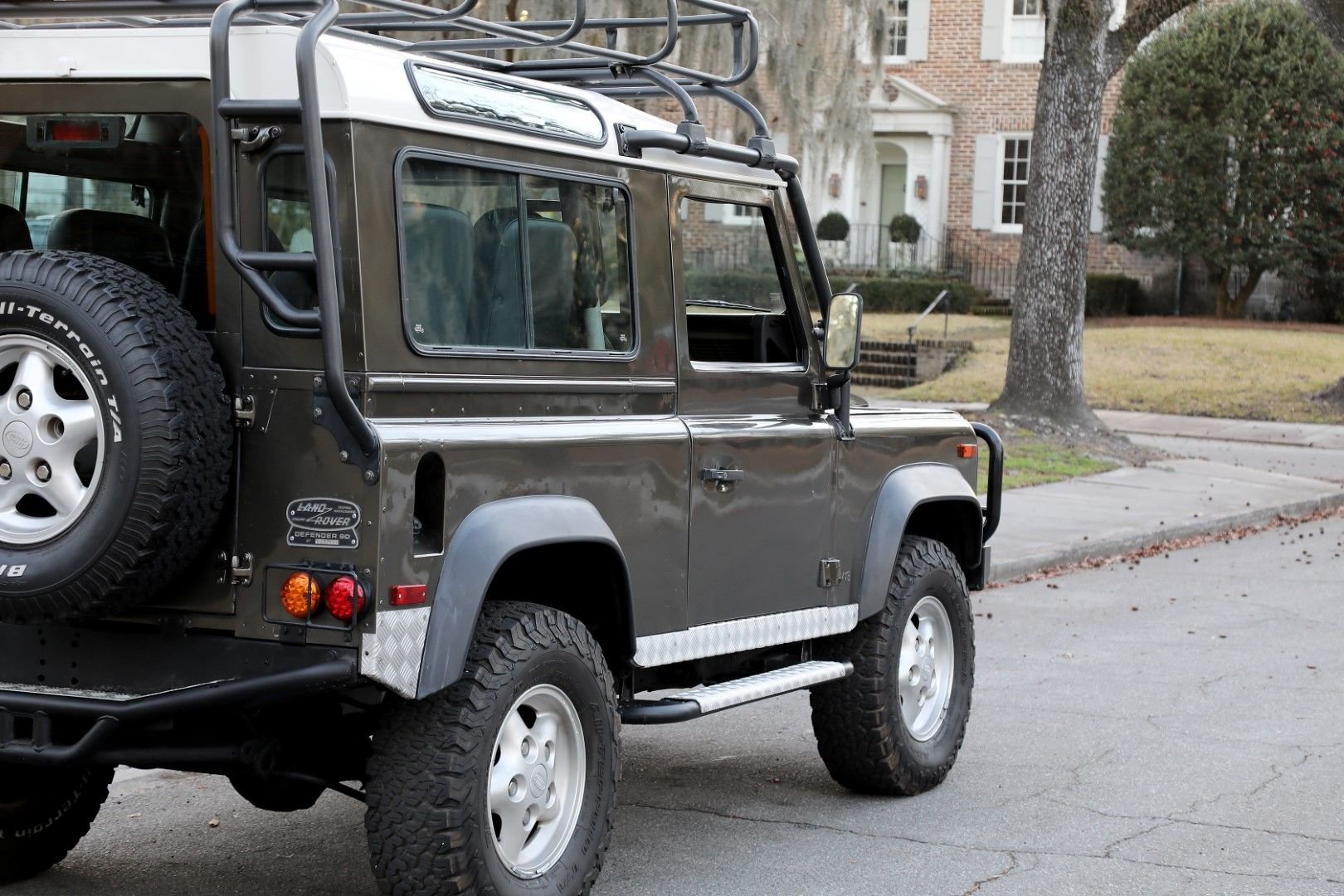 1997-land-rover-defender-90-for-sale-04