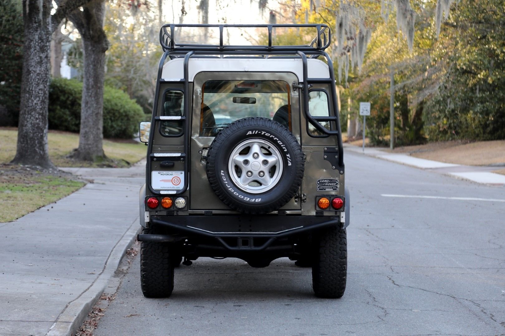 1997-land-rover-defender-90-for-sale-07