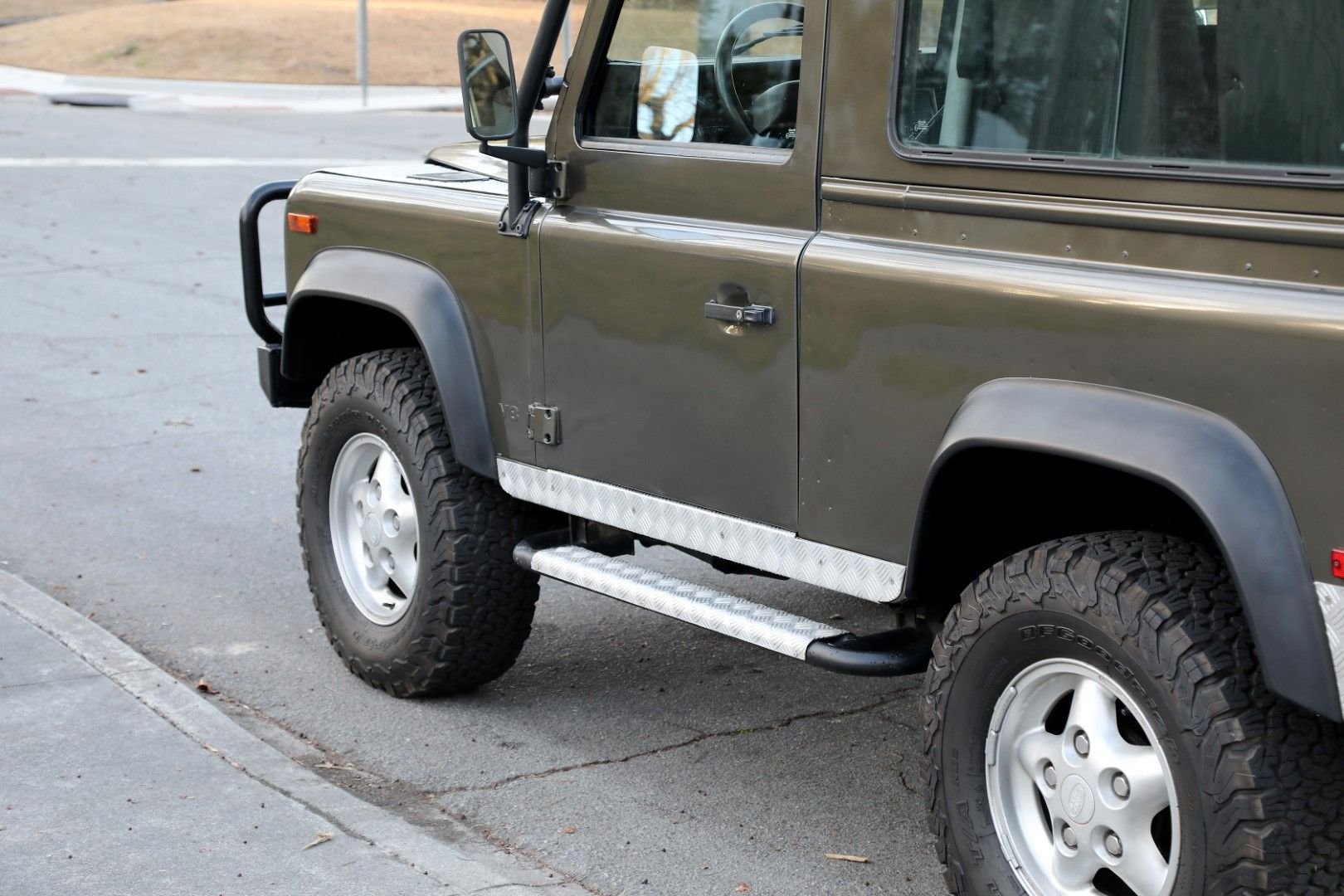 1997-land-rover-defender-90-for-sale-10