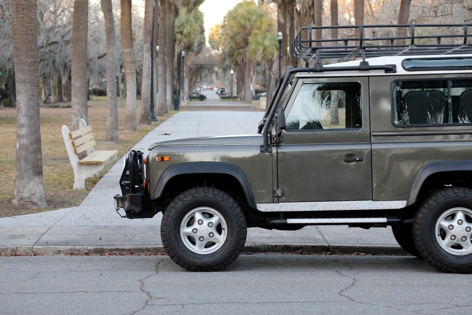 1997-land-rover-defender-90-for-sale-14