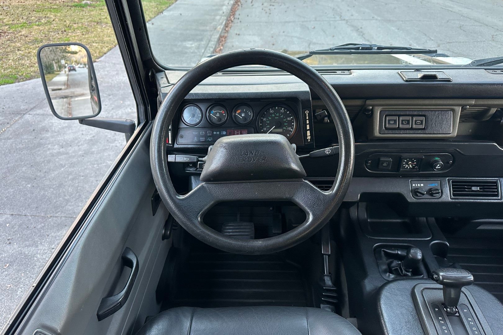 1997-land-rover-defender-90-for-sale-28