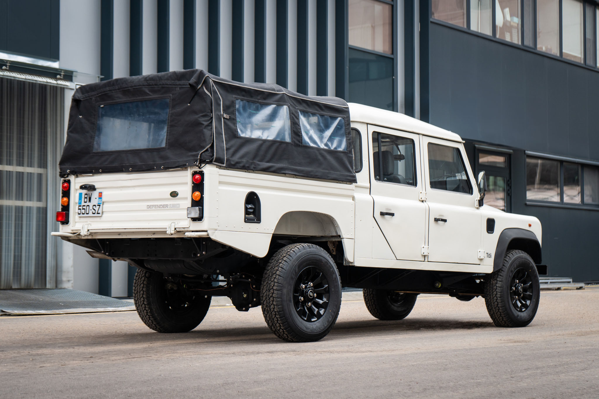 1998-land-rover-defender-130-for-sale-05