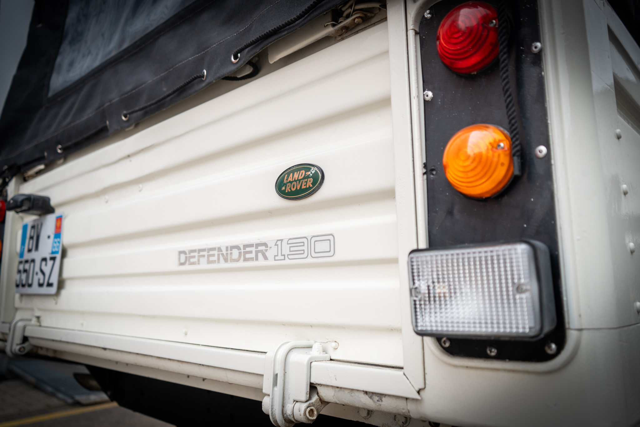 1998-land-rover-defender-130-for-sale-18