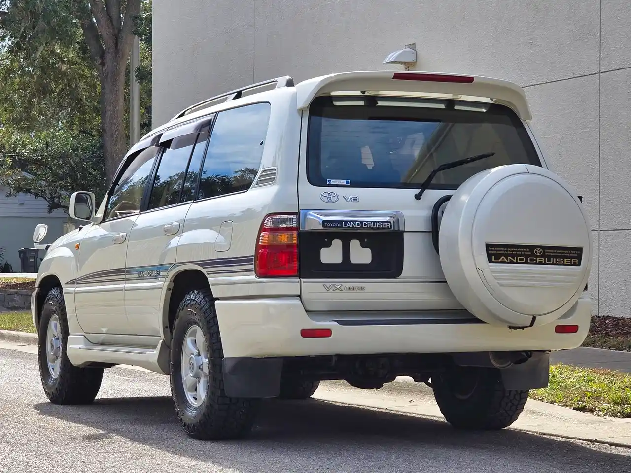 1998-toyota-land-cruiser-100-series-for-sale-in-tampa-05