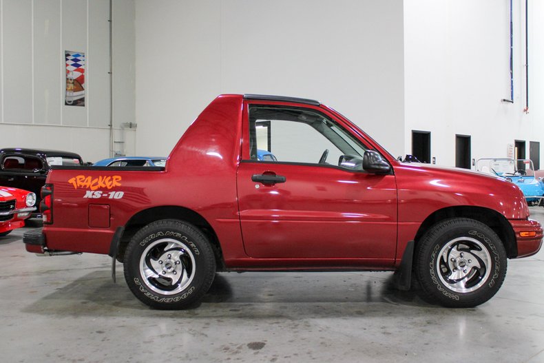 1999-chevrolet-tracker-xs-10 (3)