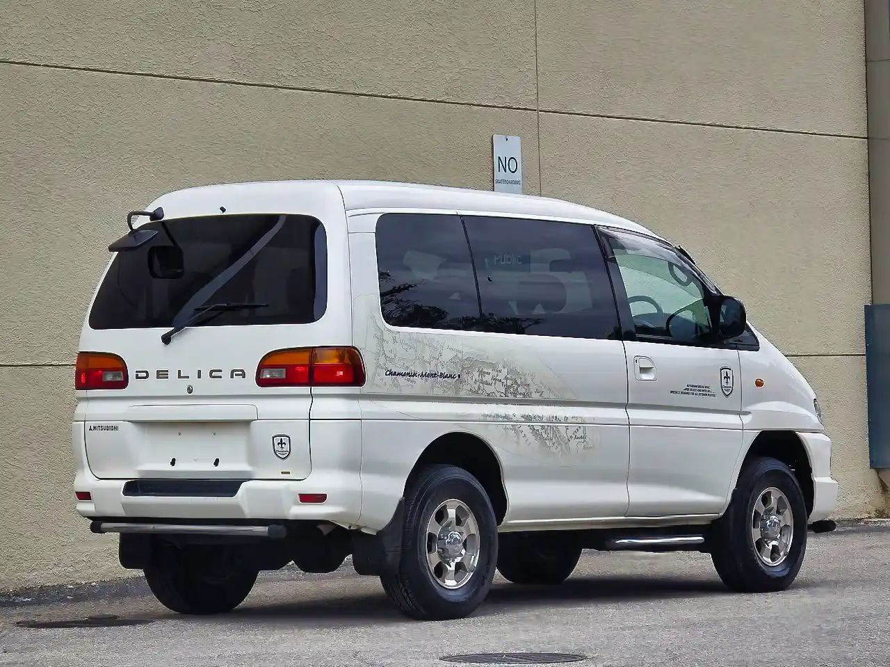 1999-mitsubishi-delica-chamonix-mont-blanc-06