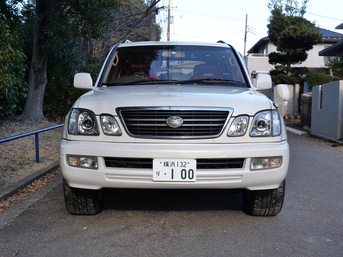 2000-toyota-land-cruiser-cygnus-for-sale-02