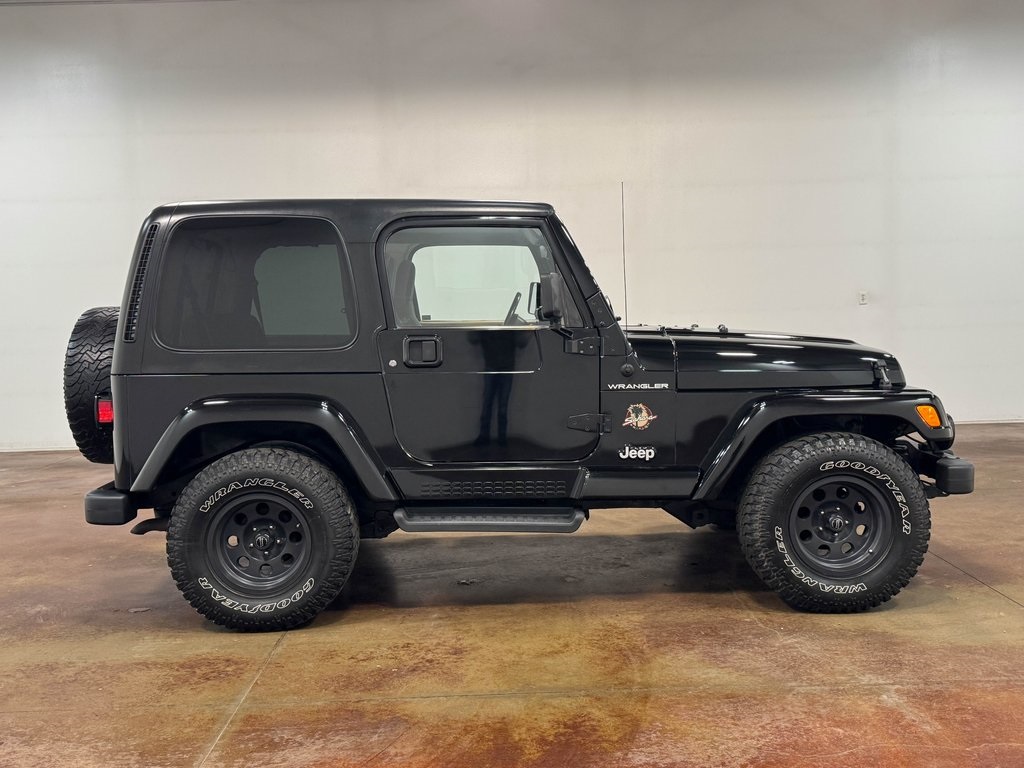 2002-jeep-wrangler-sahara-4wd-for-sale-15