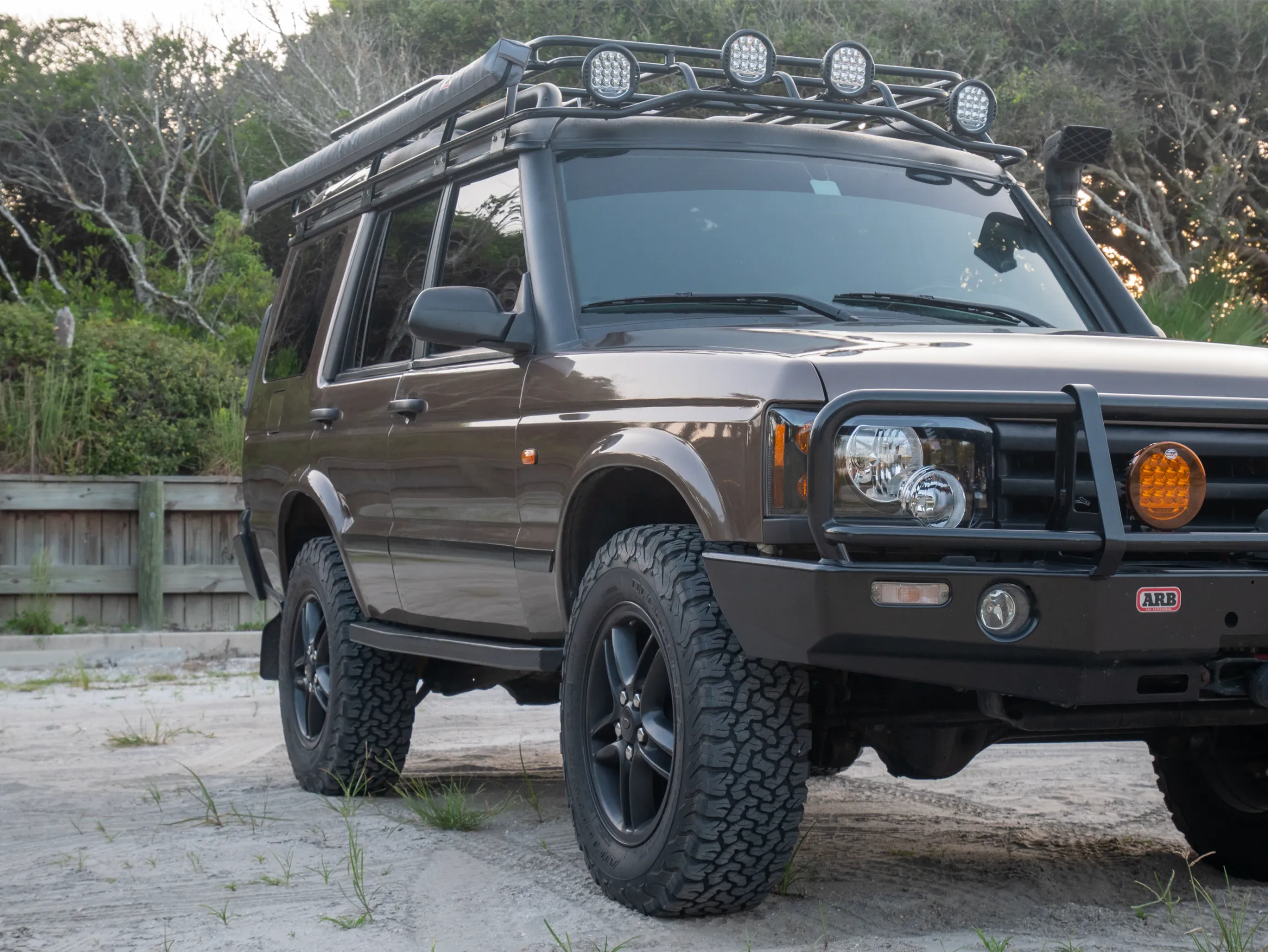 2004-Land-Rover-Discovery-ll-for-sale-brown-and-co-06