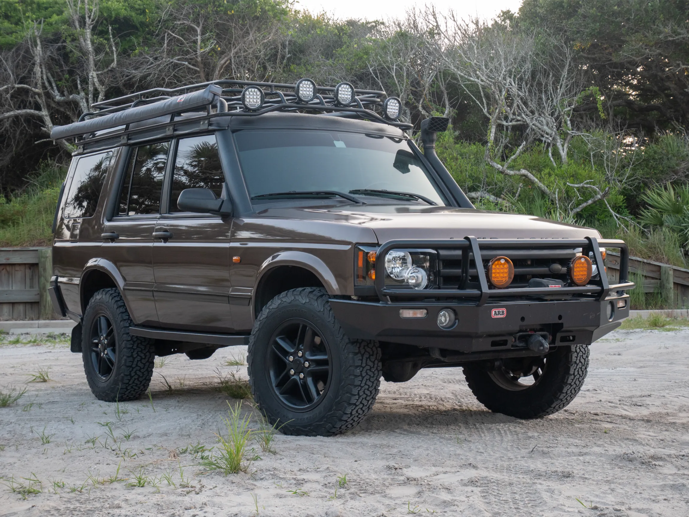 2004-Land-Rover-Discovery-ll-for-sale-brown-and-co-08