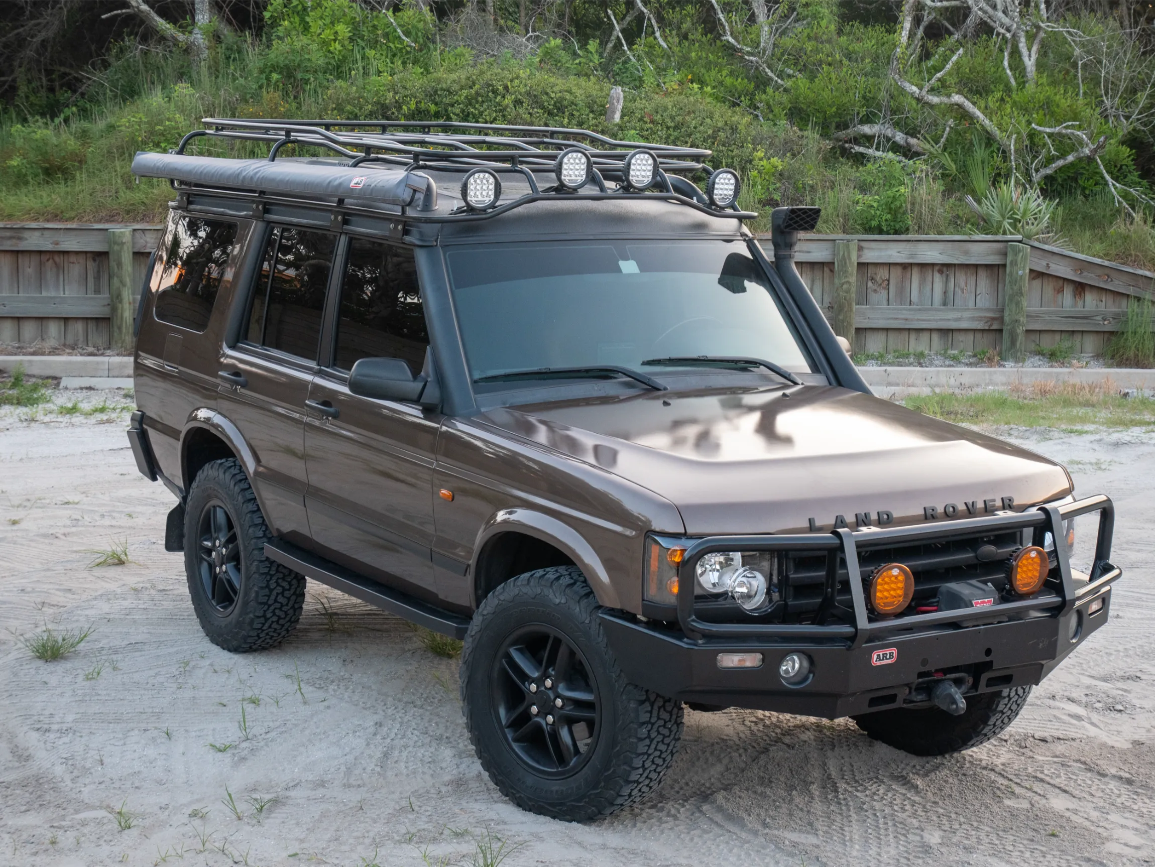 2004-Land-Rover-Discovery-ll-for-sale-brown-and-co-09