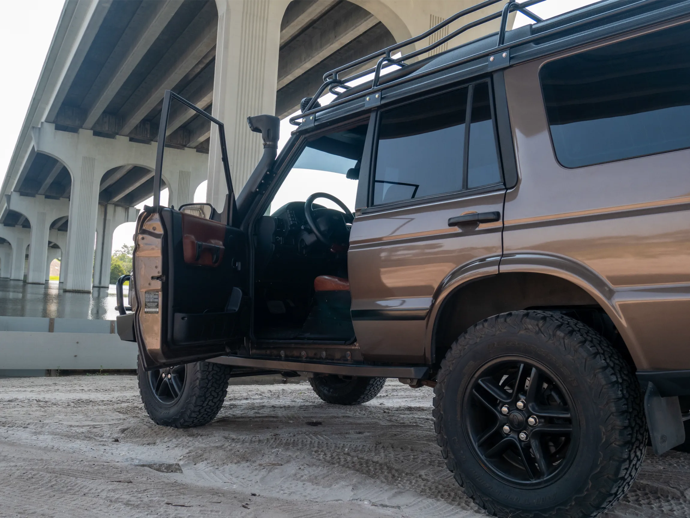 2004-Land-Rover-Discovery-ll-for-sale-brown-and-co-14