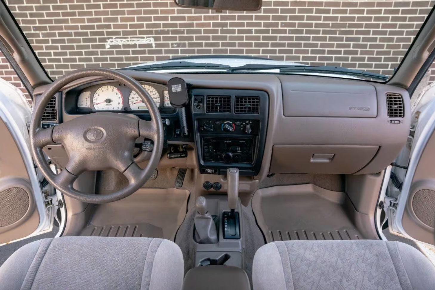 2004-toyota-tacoma-for-sale-vantage-103