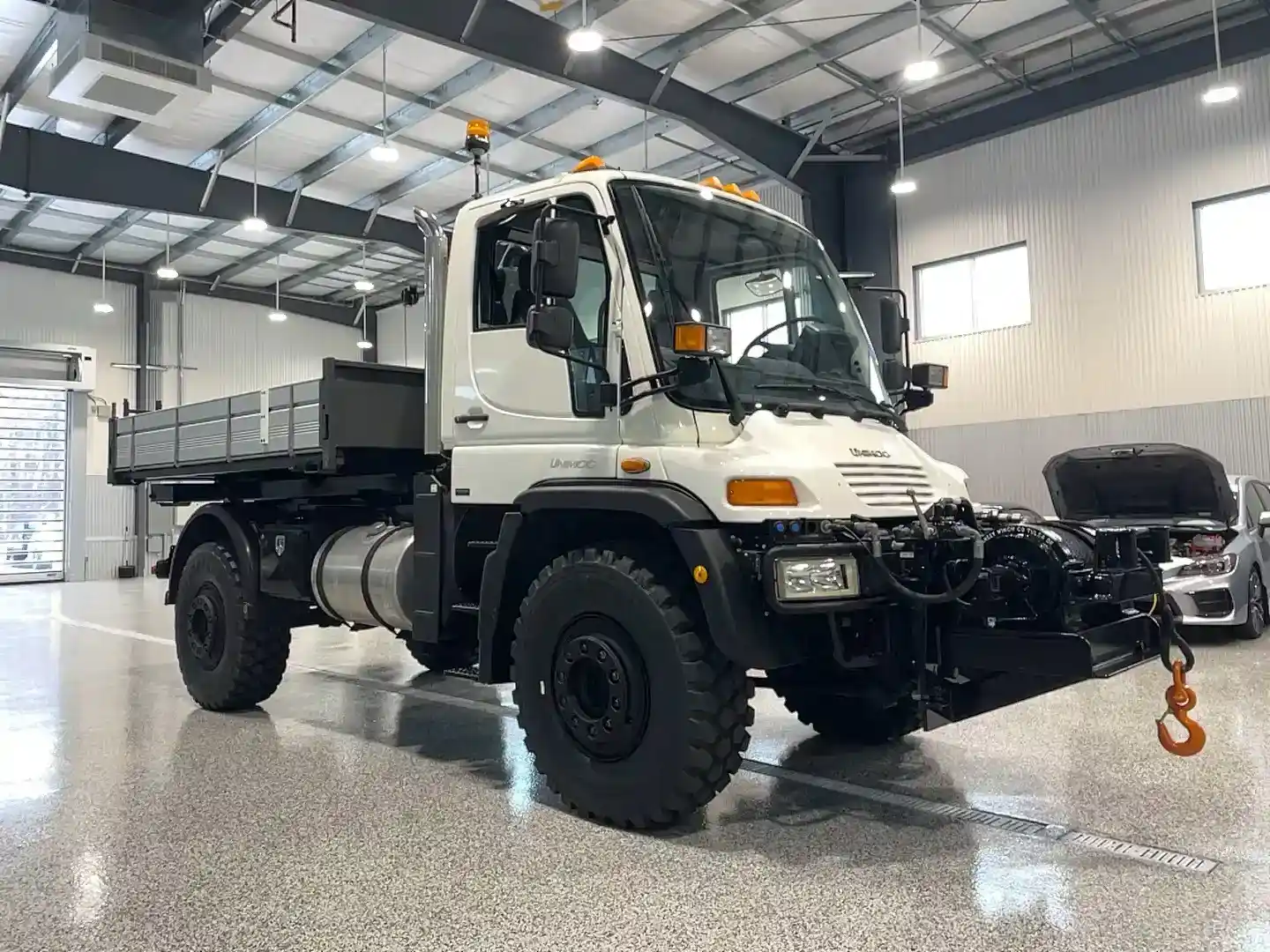 2005-mercedes-benz-unimog-for-sale-01 (1)