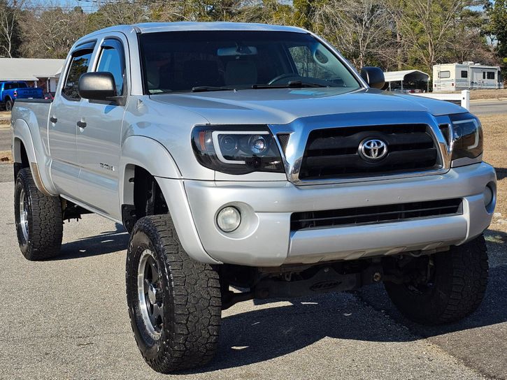 2005-toyota-tacoma-sr5-v6-for-sale-03