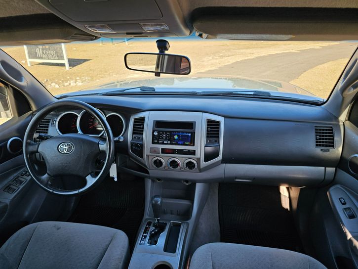 2005-toyota-tacoma-sr5-v6-for-sale-15