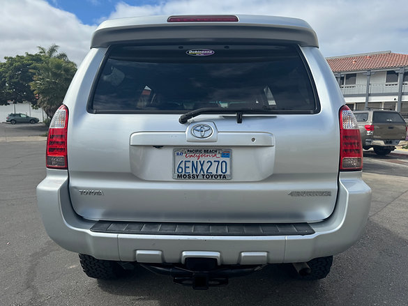 2008-toyota-4runner-limited-v8-for-sale-05