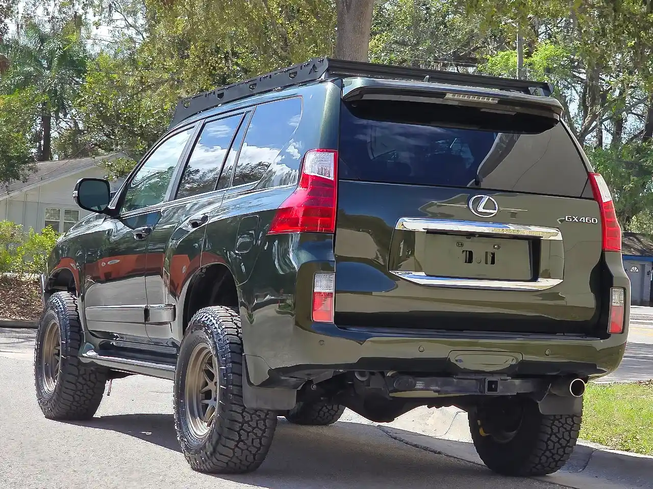 2011-lexus-gx-460-suv-for-sale-05