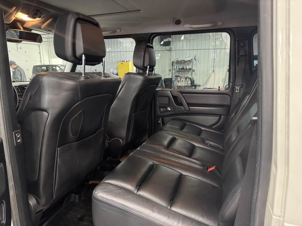 2012-mercedes-benz-g-class-g550-for-sale-08