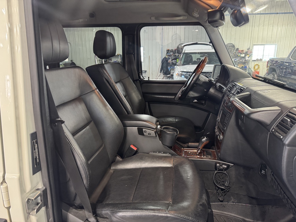 2012-mercedes-benz-g-class-g550-for-sale-12