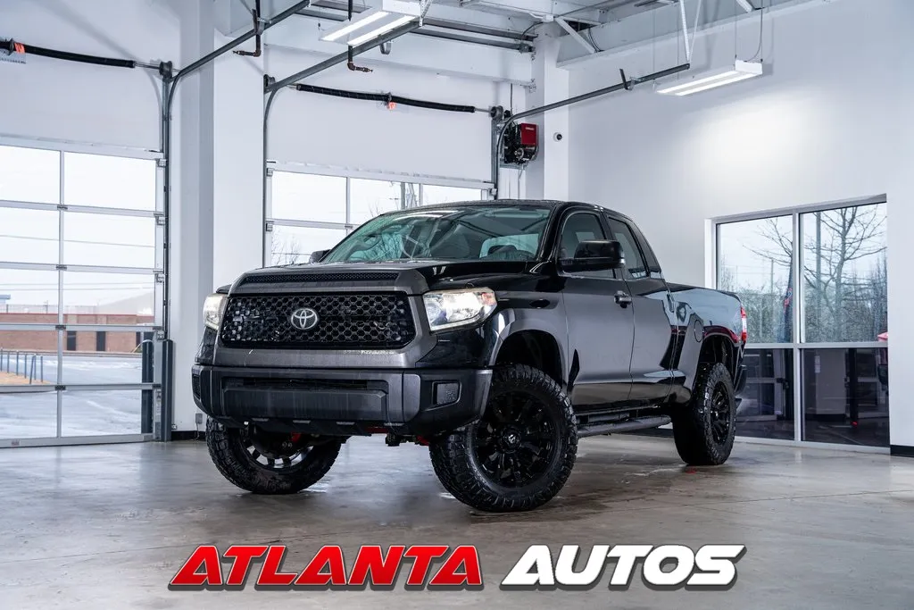 2018-toyota-tundra-5TFUW5F1XJX771569-for-sale-01