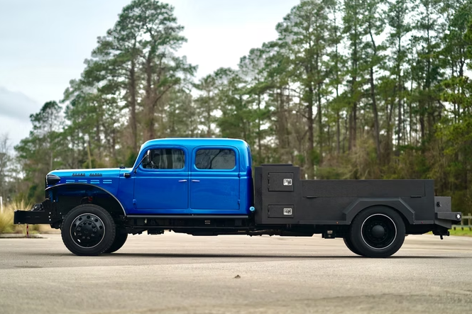 2021 6.7L Cummins Powered Dodge Ram 4500 Power Wagon-12