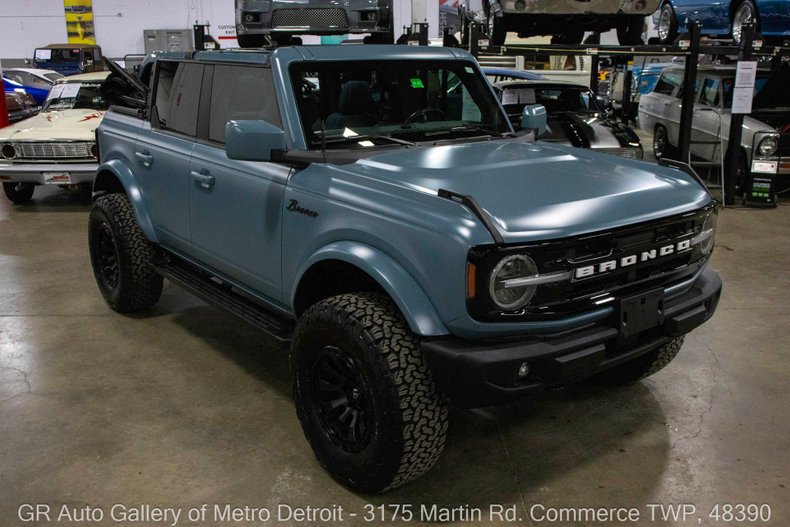 2021-ford-bronco-outer-banks-for-sale-grand-rapids-mi-08