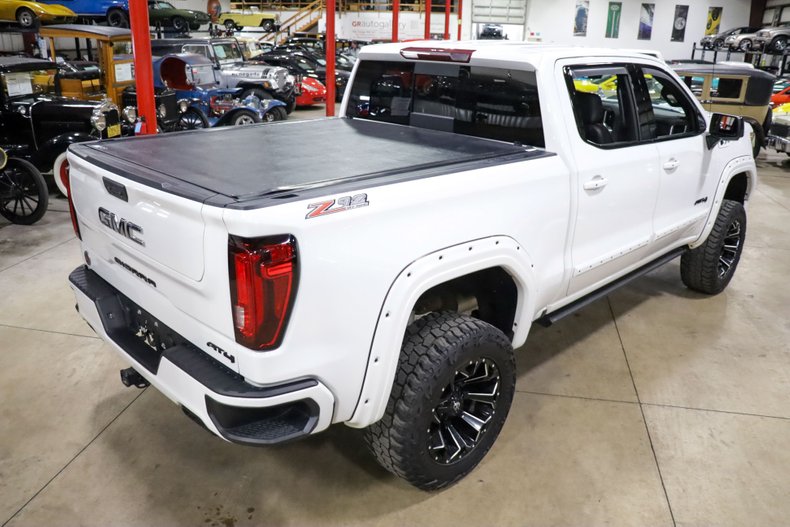 2022-gmc-sierra-1500-at4 (3)