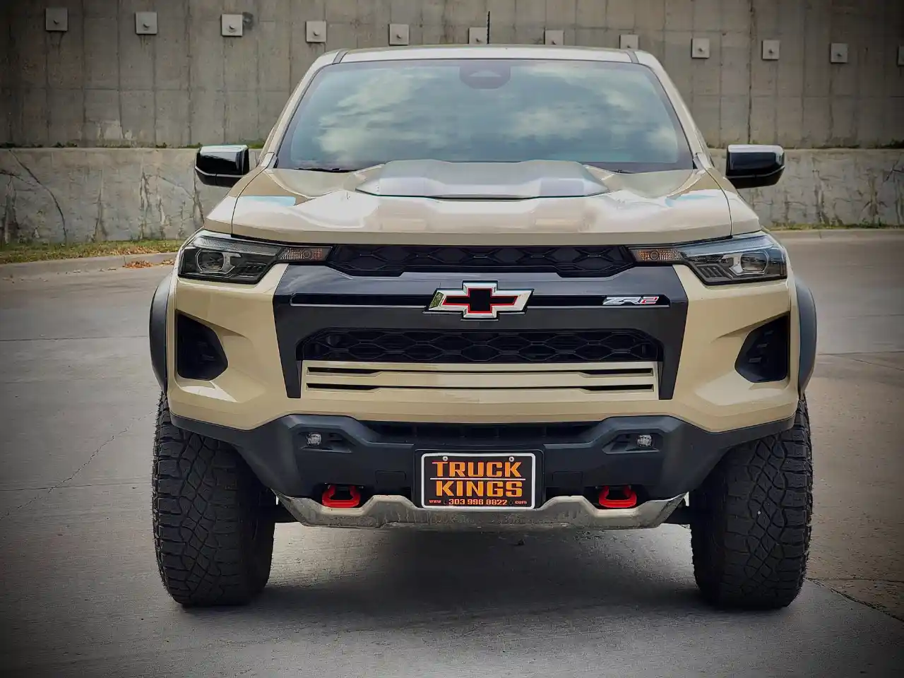 2023-chevrolet-colorado-crew-cab-zr2-for-sale-denver-co-02