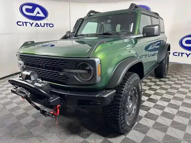 2024-Ford-Bronco-Everglades-for-sale-25